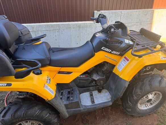 2011 BRP Can-Am Outlander MAX 650, жёлтый, 750000 рублей - вид 3