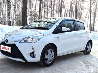 2018 Toyota Vitz III (XP130) Рестайлинг 2, белый, 1165000 рублей, вид 1