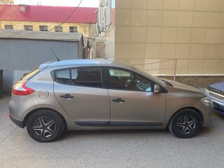 2009 Renault Megane III, коричневый, 390000 рублей, вид 2