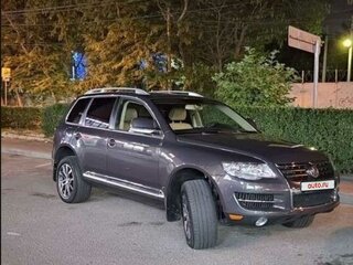 2007 Volkswagen Touareg I Рестайлинг, серый, 1500000 рублей, вид 5