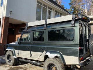 2007 Land Rover Defender 110 I Рестайлинг, зелёный, 2500000 рублей, вид 2