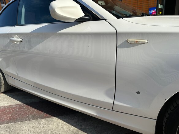 2011 BMW 1 серии 125i I (E82/E88) Рестайлинг 2, белый, 1515000 рублей - вид 16