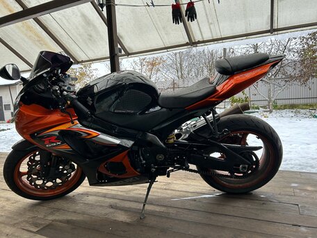 2008 Suzuki GSX-R 1000, чёрный, 800000 рублей, вид 4