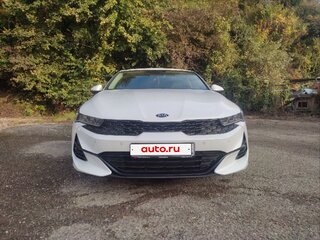 2021 Kia K5 III, белый, 3100000 рублей, вид 2