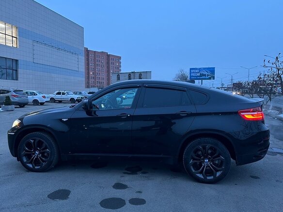 2014 BMW X6 35i I (E71) Рестайлинг, чёрный, 2650000 рублей - вид 6