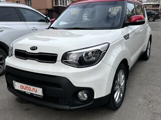 2019 Kia Soul II Рестайлинг, белый, 1750000 рублей, вид 1