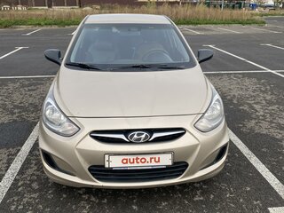 2012 Hyundai Solaris I, бежевый, 770000 рублей, вид 2