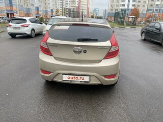 2012 Hyundai Solaris I, серый, 680000 рублей, вид 5