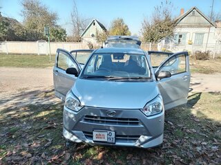 2019 Daihatsu Mira e:S II, серебристый, 960000 рублей, вид 1