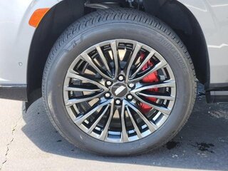2024 Cadillac Escalade-V ESV I, серебристый, 26594915 рублей, вид 5