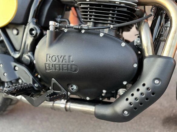2026 Royal Enfield Bear 650, жёлтый, 737000 рублей - вид 20