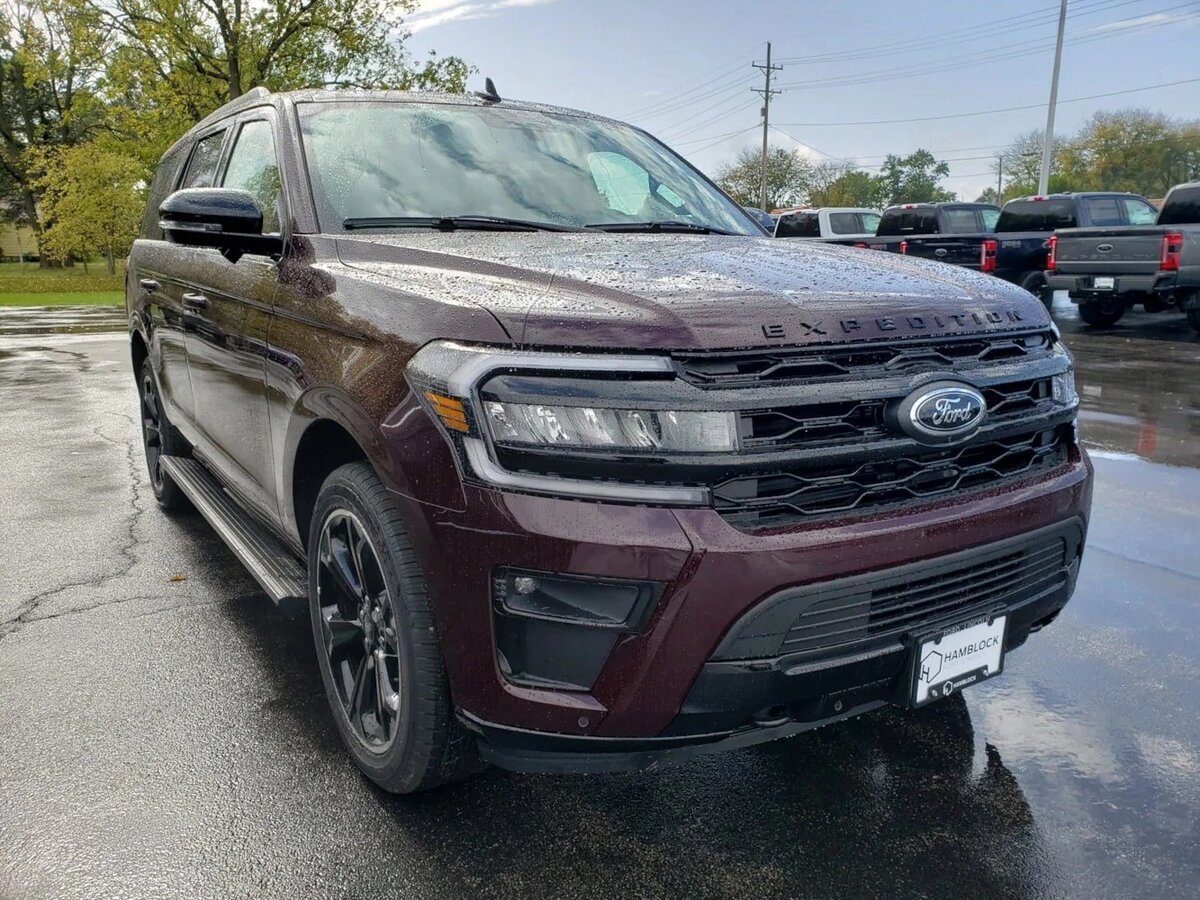 Открыть фотографии: Ford Expedition IV Рестайлинг