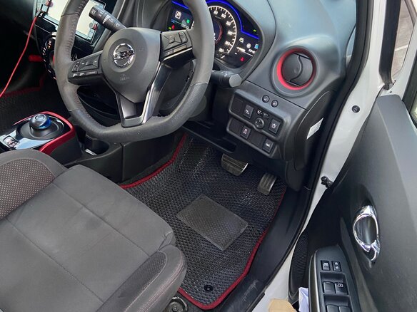 2019 Nissan Note Nismo e-Power II Рестайлинг, белый, 1660000 рублей - вид 5