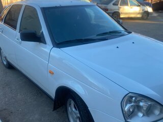 2010 Lada (ВАЗ) Priora I, белый, 390000 рублей, вид 2