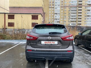 2021 Nissan Qashqai II Рестайлинг, коричневый, 2050000 рублей, вид 3