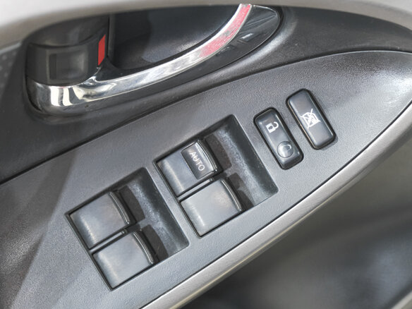 2008 Toyota RAV4 III (XA30), серый, 1350000 рублей - вид 11
