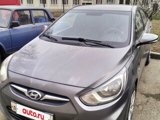 2012 Hyundai Solaris I, серый, 750000 рублей, вид 4