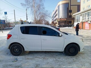 2017 Renault Sandero II, белый, 880000 рублей, вид 3