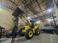 2005 New Holland LB115, золотистый, 5150000 рублей - вид 4