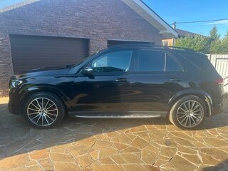 2021 Mercedes-Benz GLE 400 d II (V167), чёрный, 8150000 рублей, вид 3
