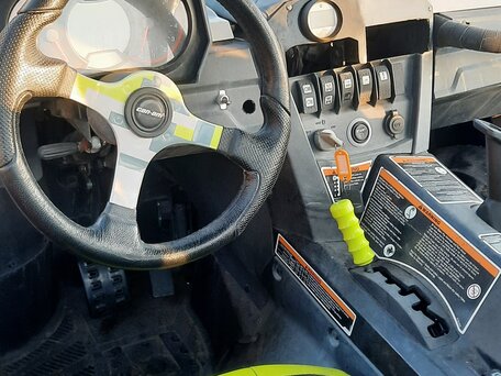 2014 BRP Can-Am Maverick 1000R, зелёный, 1600000 рублей, вид 3
