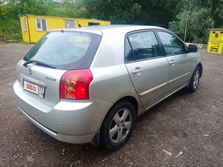 2006 Toyota Corolla IX (E120, E130) Рестайлинг, серебристый, 400000 рублей, вид 5