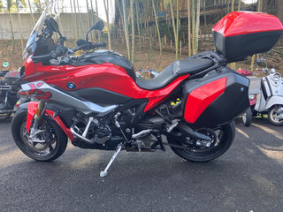 2021 BMW S 1000 XR, красный, 1400000 рублей, вид 3