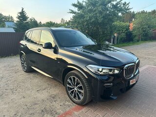 2019 BMW X5 30d IV (G05/G18), чёрный, 8500000 рублей, вид 3