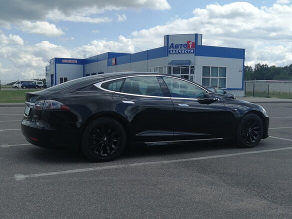 2018 Tesla Model S 100D I Рестайлинг, чёрный, 4270865 рублей - вид 6