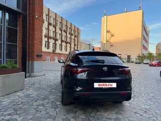 2018 Alfa Romeo Stelvio I, чёрный, 4300000 рублей, вид 5