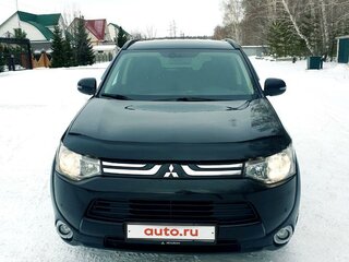 2014 Mitsubishi Outlander III Рестайлинг, чёрный, 1250000 рублей, вид 2