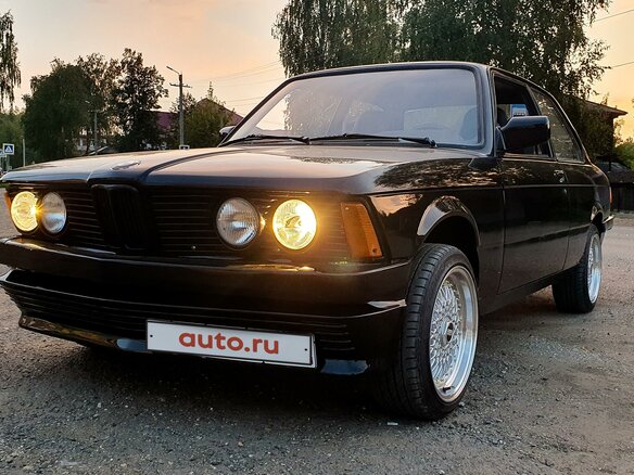 1981 BMW 3 серии 318i I (E21), чёрный, 3500000 рублей - вид 14