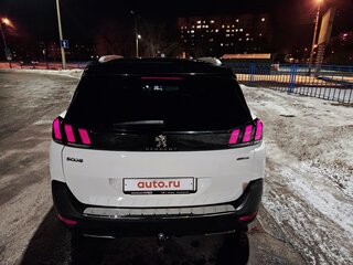 2018 Peugeot 5008 II, белый, 2100000 рублей, вид 4