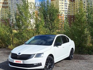 2018 Skoda Octavia III (A7) Рестайлинг, белый, 1270000 рублей, вид 1