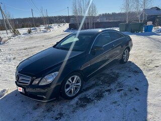 2010 Mercedes-Benz E-Класс 250 5G-Tronic IV (W212, S212, C207), чёрный, 1250000 рублей, вид 3