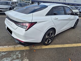 2022 Hyundai Avante VII, белый, 1623000 рублей, вид 4