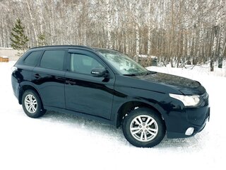 2014 Mitsubishi Outlander III Рестайлинг, чёрный, 1250000 рублей, вид 4