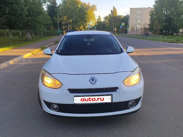 2011 Renault Fluence I, белый, 530000 рублей