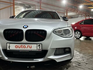 2012 BMW 1 серии 118i II (F20/F21), серебристый, 1199000 рублей, вид 2