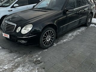2007 Mercedes-Benz E-Класс 230 III (W211, S211) Рестайлинг, чёрный, 970000 рублей, вид 1