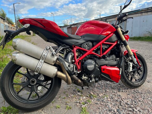 2013 Ducati Streetfighter, красный, 630000 рублей - вид 3