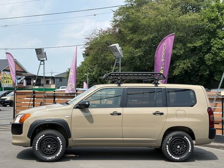 2023 Toyota Probox I Рестайлинг, бежевый, 1045000 рублей, вид 4