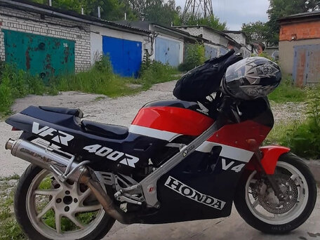 1992 Honda VFR 400, красный, 220000 рублей, вид 3