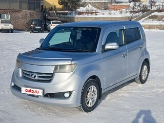 2010 Toyota bB II Рестайлинг, серебристый, 725000 рублей, вид 1