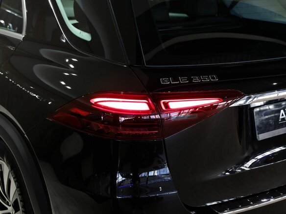 2026 Mercedes-Benz GLE 350 II (V167) Рестайлинг, чёрный, 13650000 рублей - вид 16