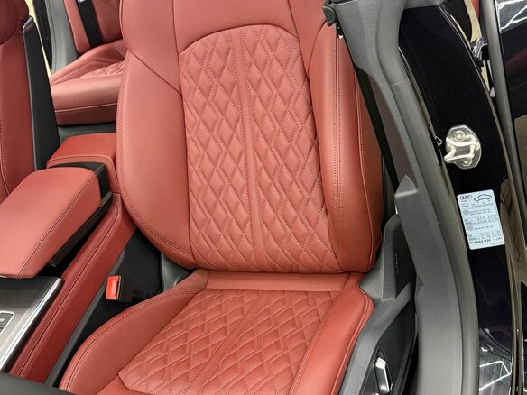 2026 Audi A7 L 45 TFSI II (4K), чёрный, 6300000 рублей - вид 17