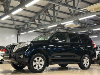 2014 Toyota Land Cruiser Prado 4-speed 150 Series Рестайлинг 1, чёрный, 3470000 рублей, вид 1