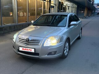 2008 Toyota Avensis II Рестайлинг, серебристый, 790000 рублей, вид 2
