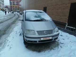 2000 Volkswagen Sharan I Рестайлинг, серебристый, 630000 рублей, вид 1