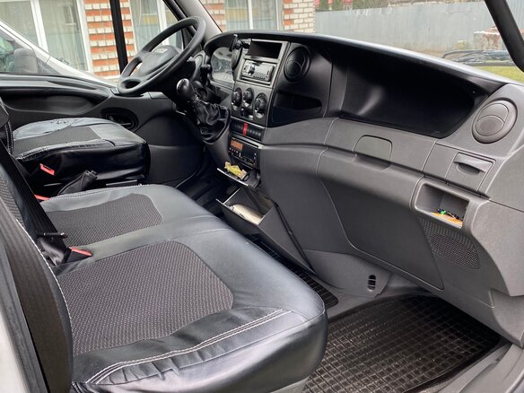2012 Iveco Daily, белый, 2400000 рублей - вид 9